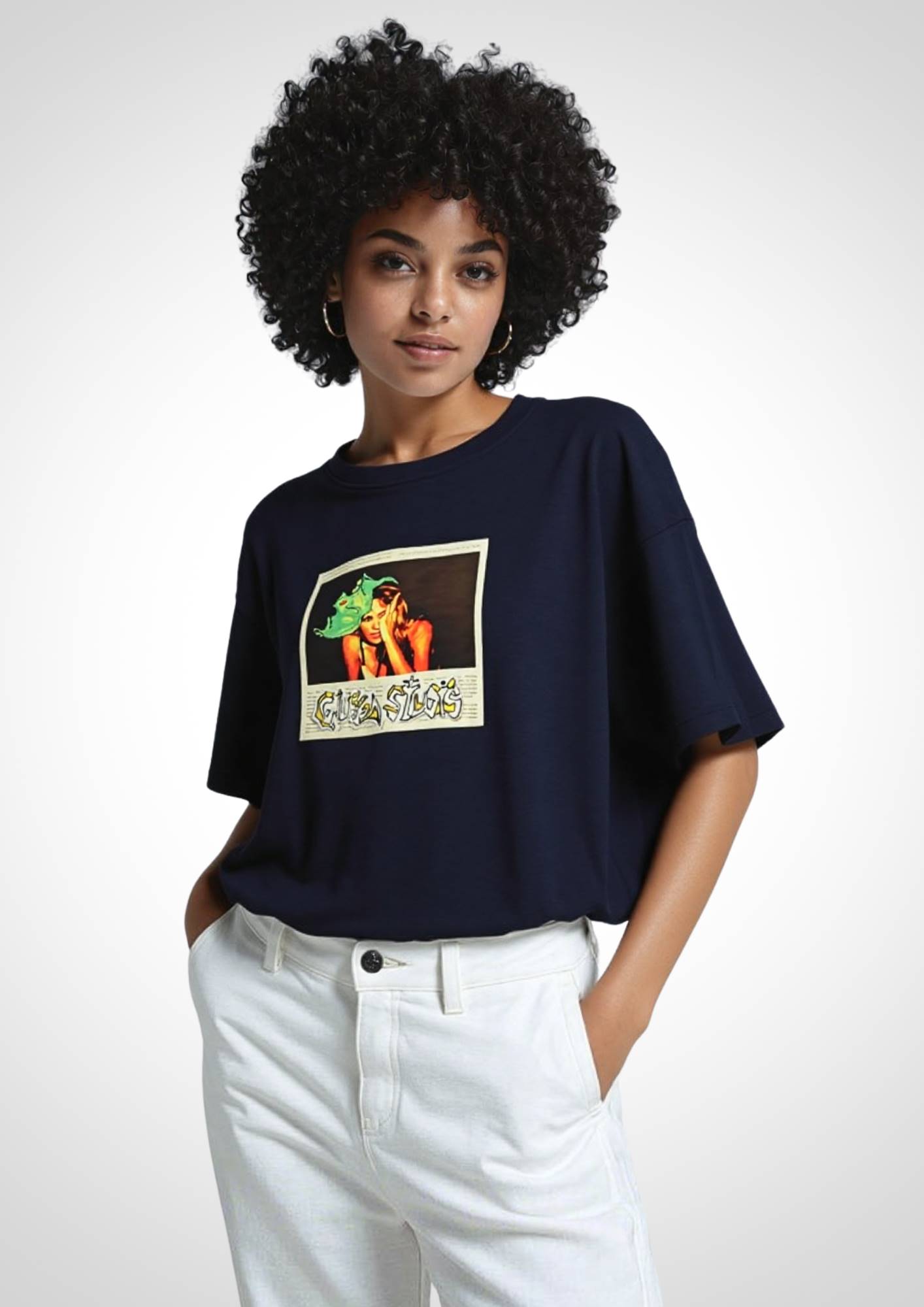 FotoModel_Nina_Camiseta_Preta_Estudio